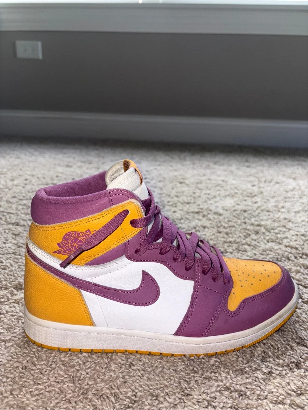 Nike Women's High-Top Sneakers in Purple and Yellow